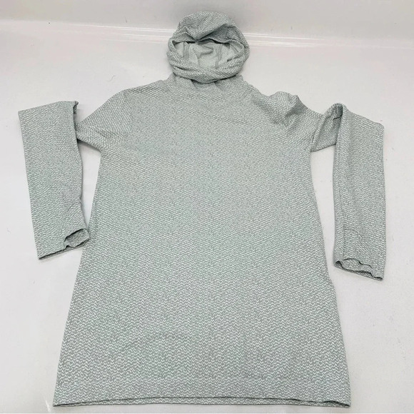 Athleta Base Layer Top M Turtleneck Hood Gray Activewear Casual Travel Work - Picture 6 of 9